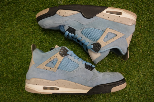 Air Jordan 4 University Blue "UNC"