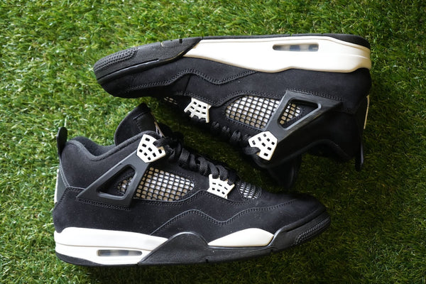 Air Jordan 4 retro "White Thunder"
